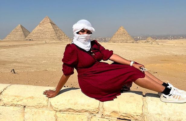 All inclusive Giza Pyramids,Sphinx,lunch,Camel,insid pyramid 