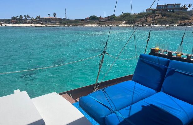 Adults Only Aruba Catalina Bay Small-Group Snorkel Sunset Sail
