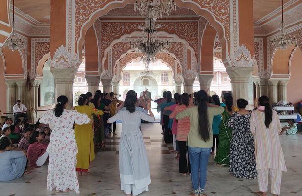 From Delhi : Private Jaipur Day Tour By Car - All Inclusive