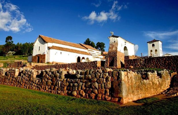 Full Day Guided Tour in Sacred Valley and Maras Moray