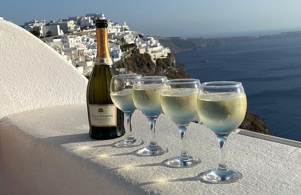 Half Day Private Wine Tasting Tour in Thira