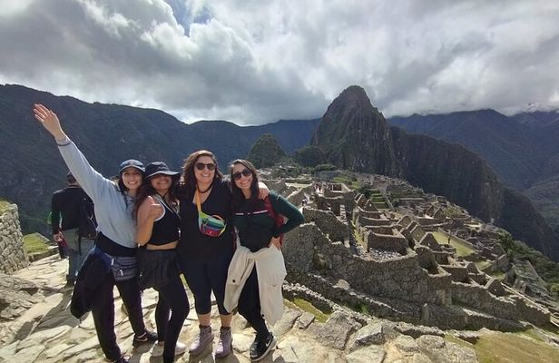 Private Day Tour to Machu Picchu from Cusco
