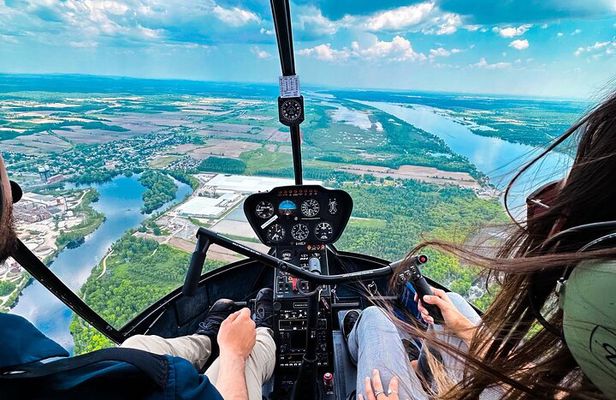 Introduction to helicopter piloting in Gatineau-Ottawa