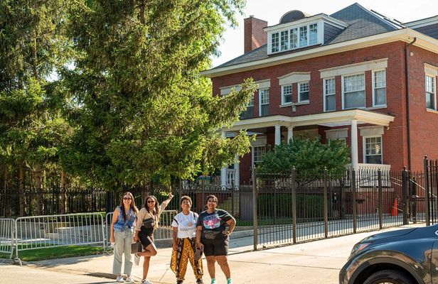 Chicago Black History Highlights Walking Tour