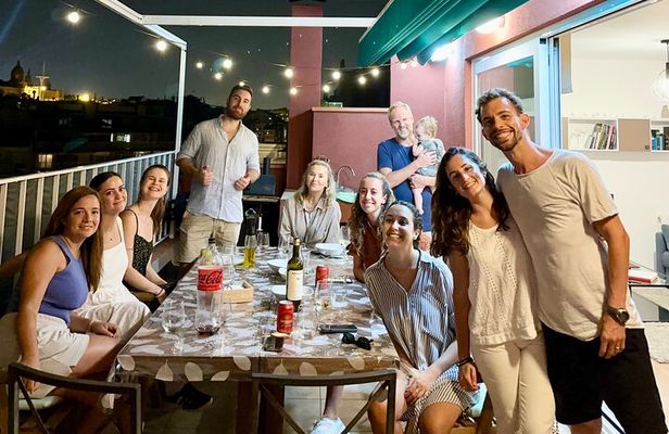 Barbecue in a penthouse in the center of Barcelona with a chef