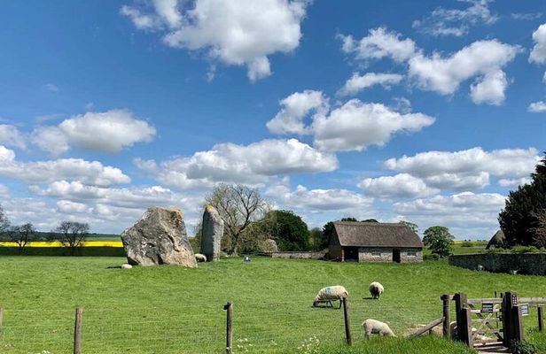 Stonehenge and The Stone Circles of Avebury Day Trip from London