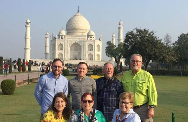 Taj Mahal Day Trip From Jaipur By Car