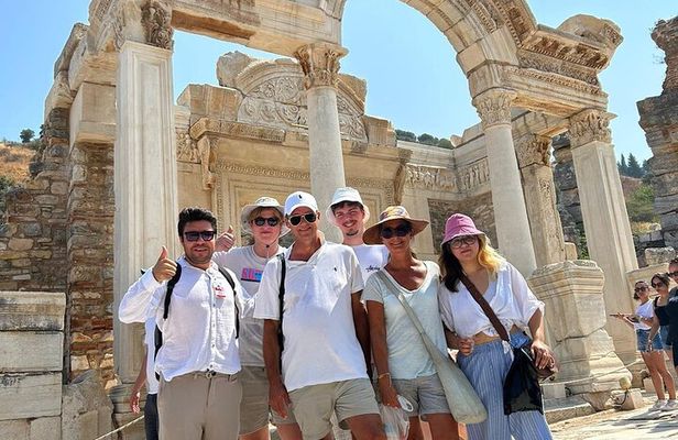 Ephesus Tour From Kusadasi with Lunch