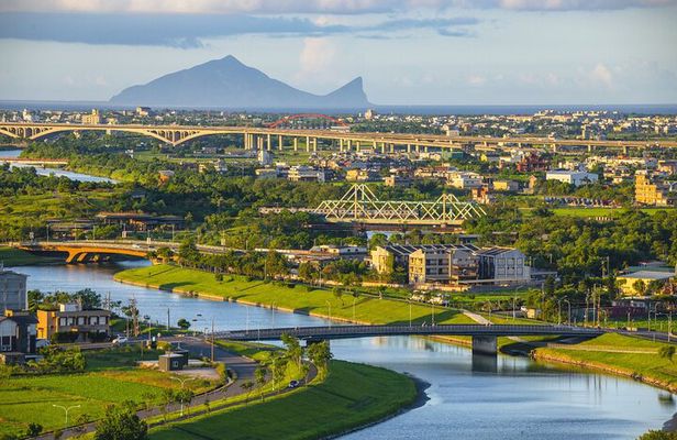 9 Hour Northeast Coast Bay View Tour in Yilan