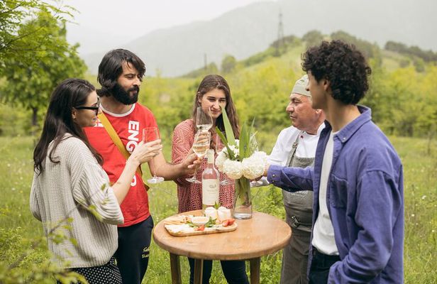 Wild Table by Odzun BnB