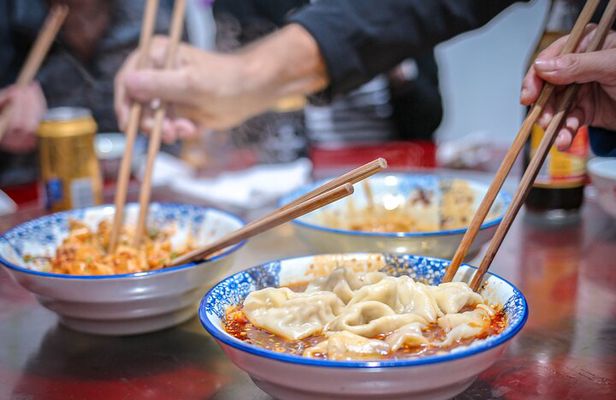 Tuktuk Food Tour Through Chengdu's Local Eats