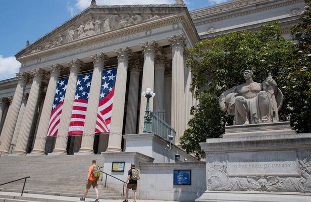 National Archives Skip-The-Line Tour with Optional Museum Add-On