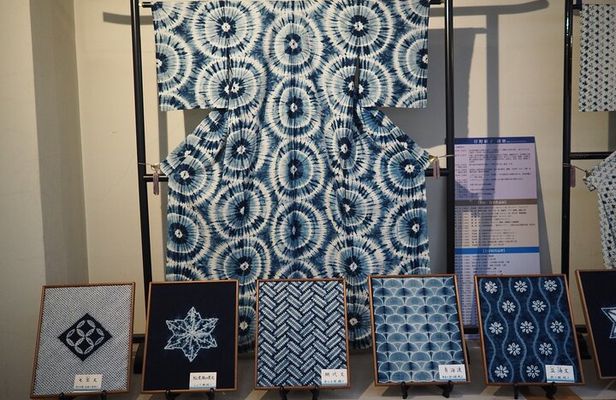 Tie-Dye Activity and Traditional Town Walking Tour in NAGOYA