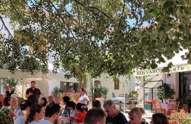 Private tasting of 6 cretan wines in Fres village, Chania