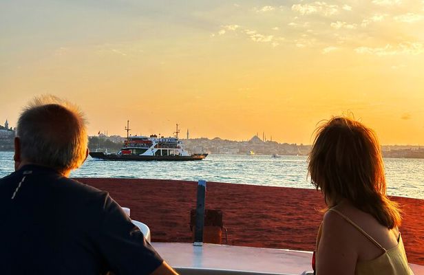 Bosphorus & Golden Horn: Sunset Yacht Cruise with Expert Guide