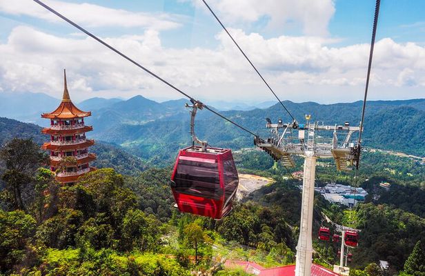 Private Genting Highlands & Batu Caves Trip with Cable Car Ticket