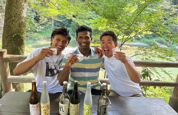 Private Sake Tasting at 300 Years Old Sake Brewery in Tokyo