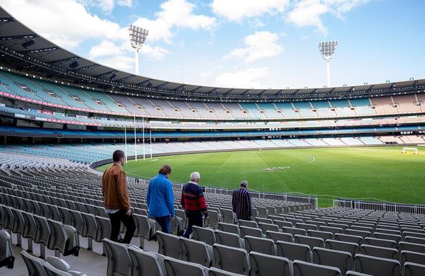 Half-Day Sports Lovers Bus Tour of Melbourne with MCG Tour