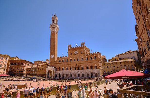 Siena, San Gimignano and Chianti Wines Day Tour from Florence