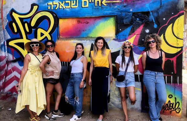 Private Walking Graffiti Art Tour in Israel