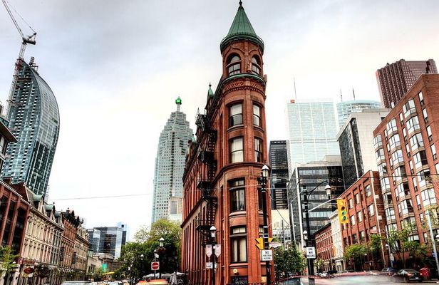 Toronto City Highlights Express Tour