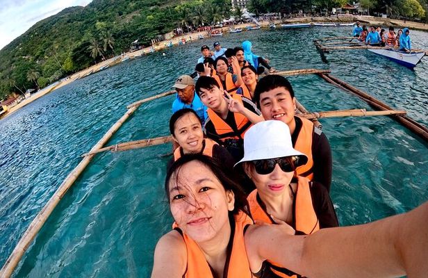 Cebu Oslob Whaleshark and Sumilon Island Full-Day Private Tour