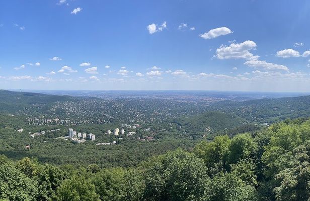 Private Budapest Adventure E-bike Tour to Buda Hills