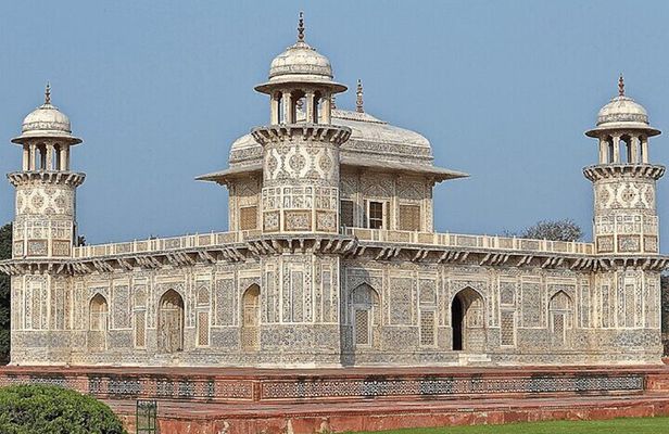 5-Day Golden Triangle with Tiger Safari From Delhi Agra, Jaipur