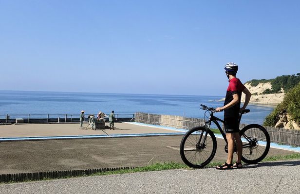 Full-Day Bicycle Tour on the Noto Peninsula