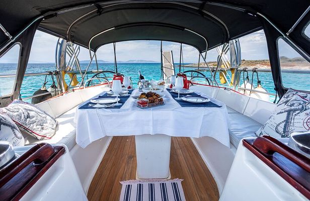 Private Luxury Dinner On Board Moored In Athens
