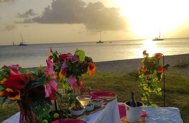 St Lucia Beachfront Sunset Picnics
