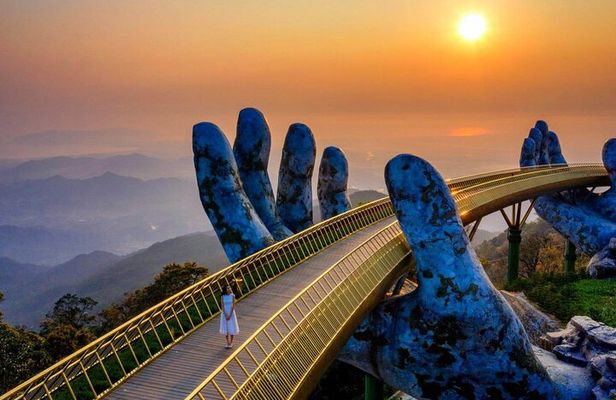 Golden Bridge Ba Na Hills with Buffets Lunch 2 ways cable car