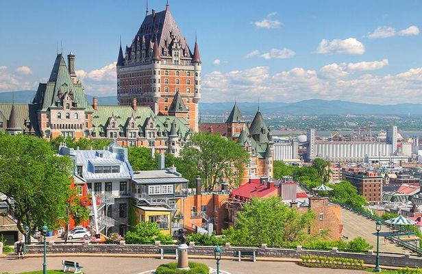 Full-Day Quebec City Tour plus Sightseeing Cruise