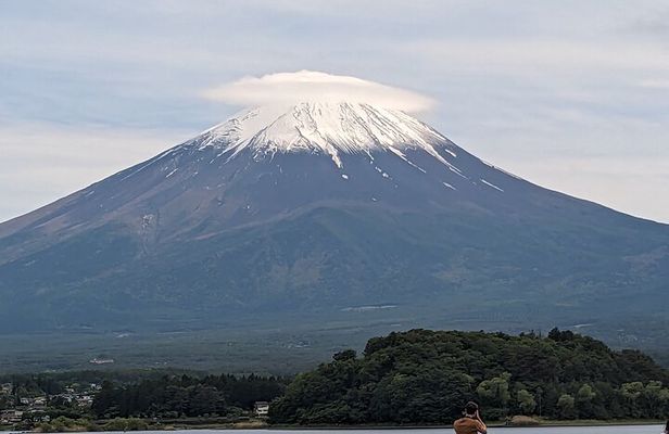 1 Day Private Mt Fuji & Lake Kawaguchiko English Speaking Driver