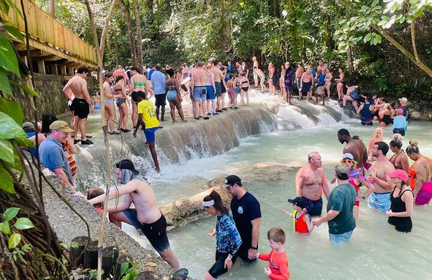 Dunn’s river falls & Zip-Line Half Day Tour in Ochi Rios