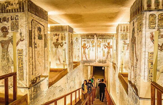 4 days Luxor and Aswan Private tour with tour guide 