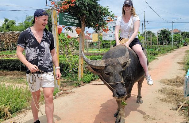 Hoi An Countryside and Cooking Class by Bicycle