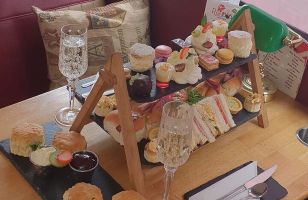 Edinburgh Afternoon Tea Experience