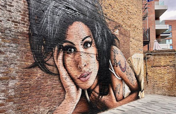 Camden Market Food Tour of 7 Tastings, Gin, Street Food & More