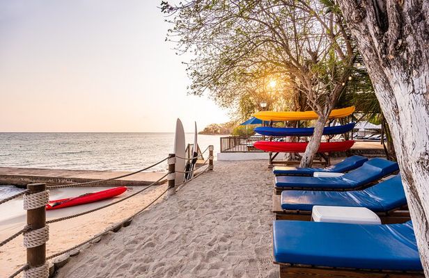 Day Tour Isla del Encanto in Barú and Rosario Islands