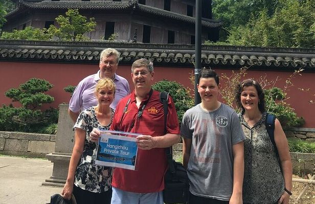 Remarkable Hangzhou Day Tour Of Serenity and Beauty of Nature