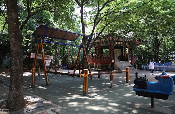 ARMY Must Visit BTS Tour in Seoul