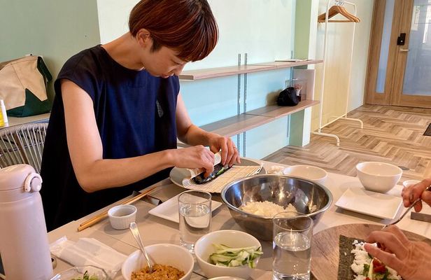 Osaka Sushi Cooking Class