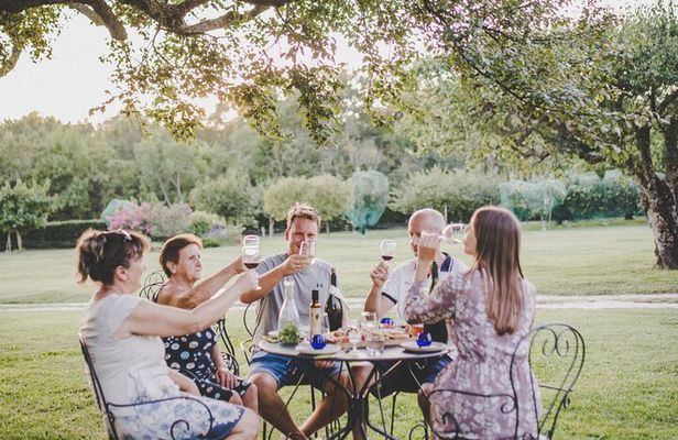 Buje: Authentic Istrian family farm, guided walk, foods & wine