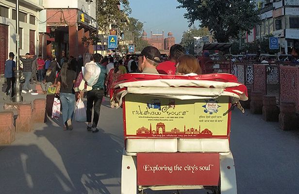 Old Delhi Private Rickshaw Tour