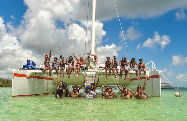 Punta Cana Private Boat (Large Groups)