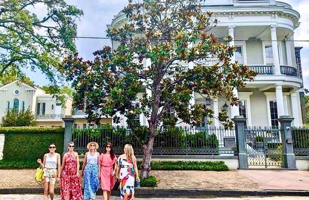 Garden District Walking Tour