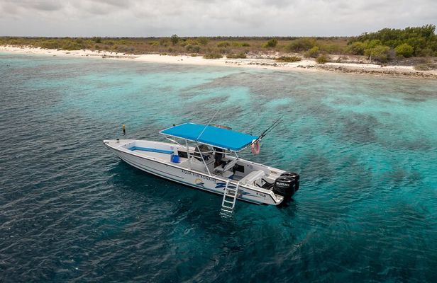 Private Boat Rental in Bonaire with Captain Marine Park Cruise