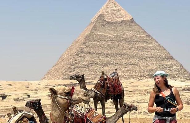 Luxury Private Tour Giza Pyramids ,Egyptian Museum and Bazaars
