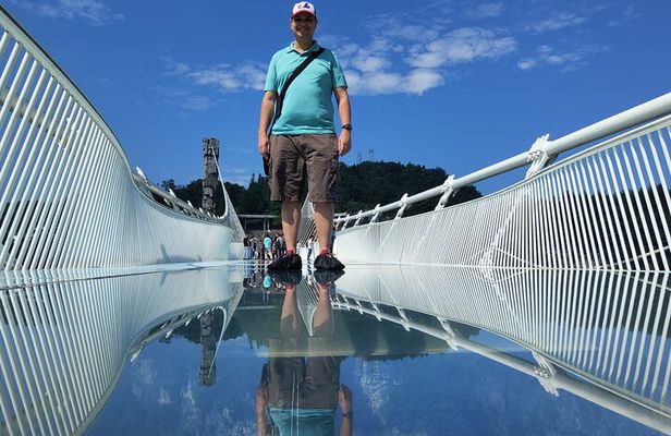 Zhangjiajie Grand Canyon with Glass Bridge and Baofeng Lake Private Day Tour